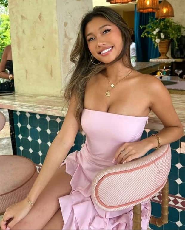 Hot Asian Girls #72 (22 photos)