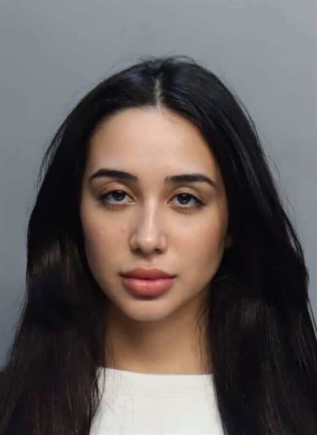 hot girls mugshots 20 22 Mugshots Featuring Hot Girls (22 photos)