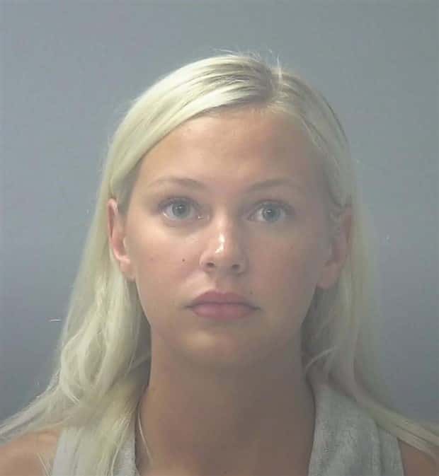hot girls mugshots 8 22 Mugshots Featuring Hot Girls (22 photos)