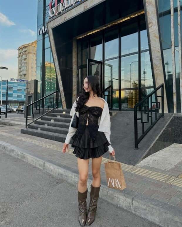 Hot Girls from Mongolia #2 (32 photos)