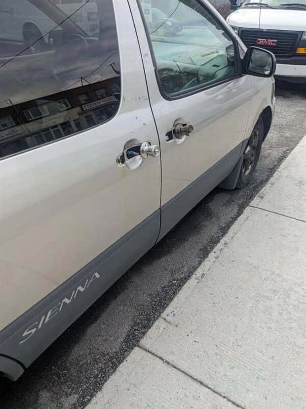 25 DIY Solutions That Seem Sketchy (25 photos)