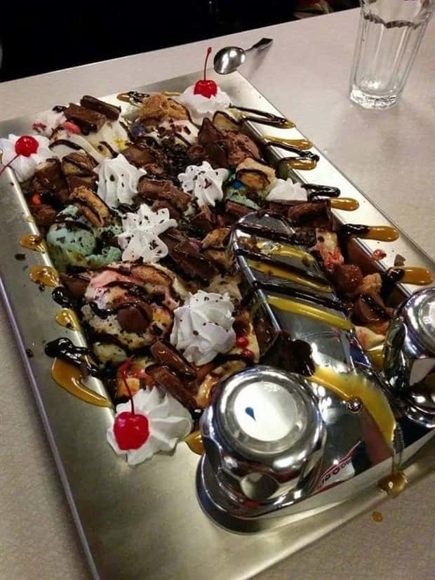 Very Strange Food Serving #26 (25 photos)