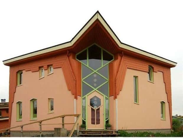 Strange Dutch Houses #3 (22 photos)