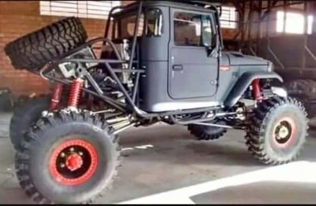 custom trucks 8 Powerful Custom Trucks That Rule The Roads (33 photos)