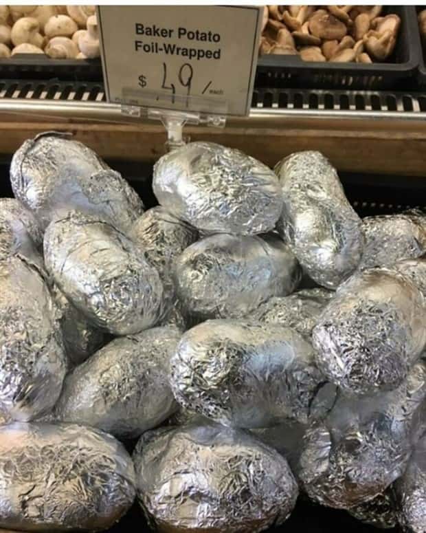 20 Striking Cases of Excessive Packaging (20 photos)
