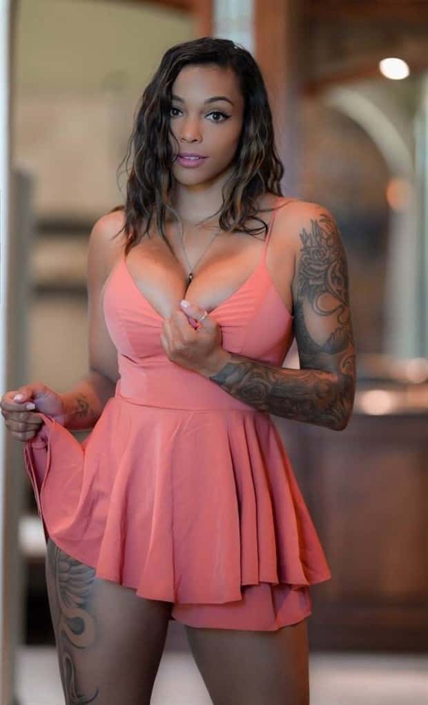 hot inked girls 6 Hot Tattooed Girls #28 (22 photos)