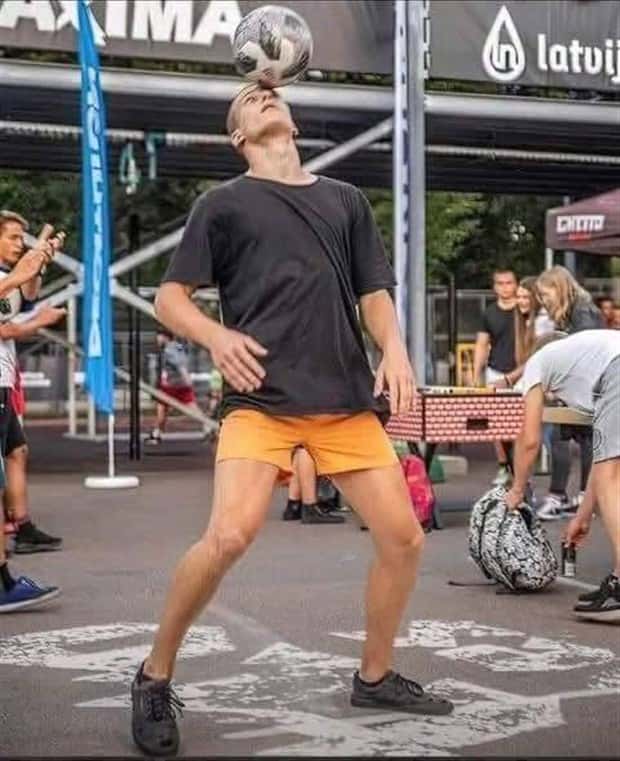 klyker picdump 9 30 2025 1 Klyker Picdump #1822 (42 photos)