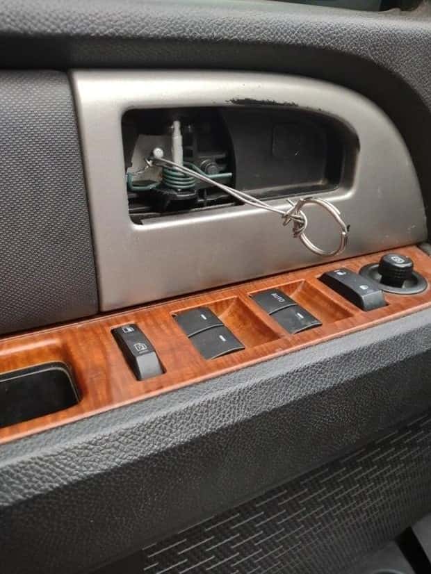 Ingenious Low Budget Fixes #23 (21 photos)