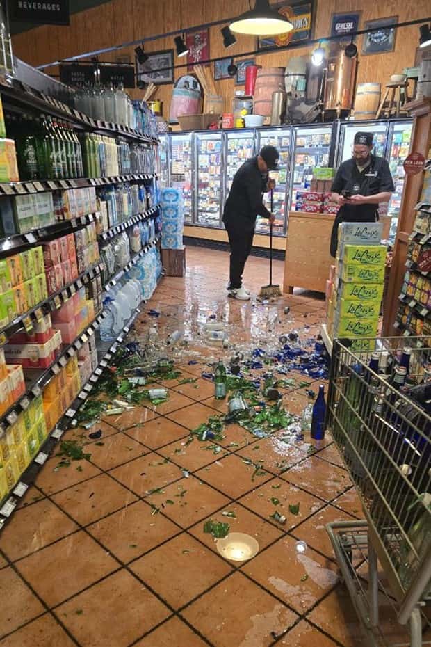 Shit Happens Regularly, Get Used To It #346 (23 photos)