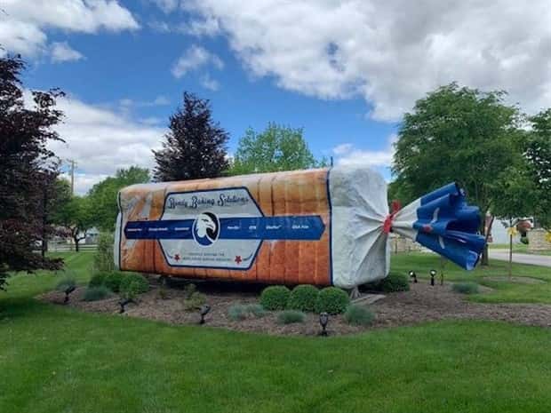 Well, That’s Really Big #17 (21 photos)