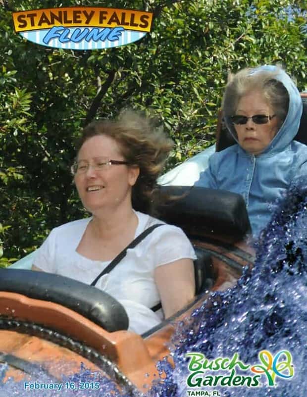 Hilarious Reactions on Rollercoaster Drops (37 photos)