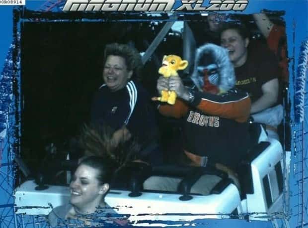 Hilarious Reactions on Rollercoaster Drops (37 photos)