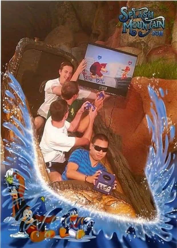 Hilarious Reactions on Rollercoaster Drops (37 photos)