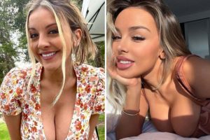 Hot Girls with Disarming Smile #9 (20 photos)