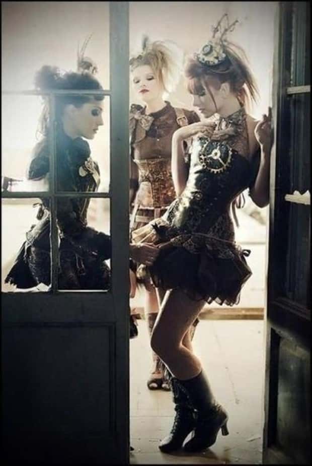 Charming Steampunk Ladies #2 (22 photos)