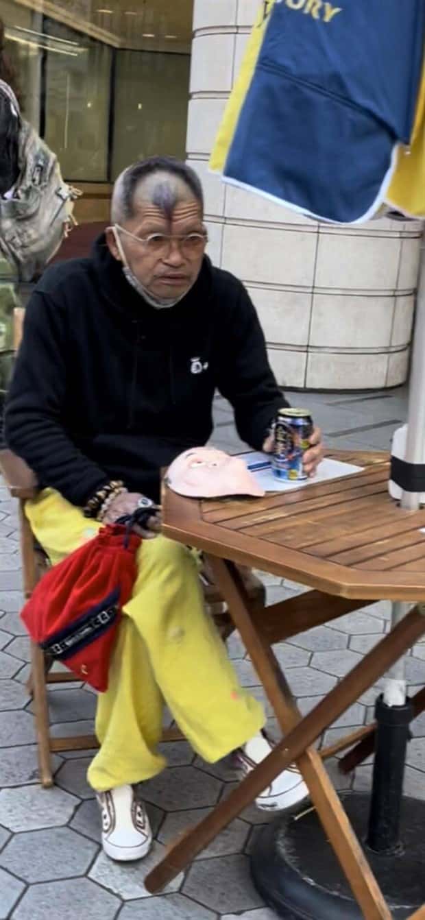 Strange Haircuts that Cannot Go Unnoticed #38 (25 photos)