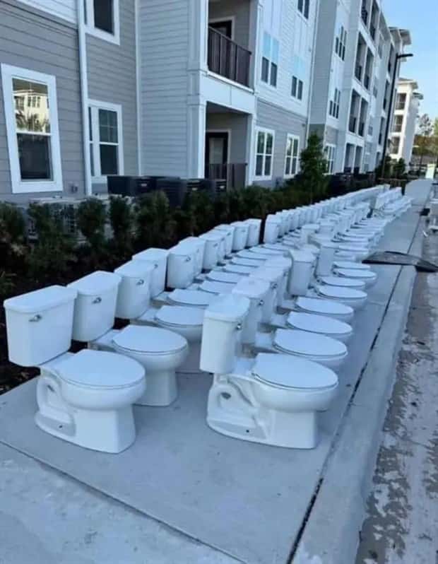 Welcome to the Weird Side of the Internet #200 (36 photos)