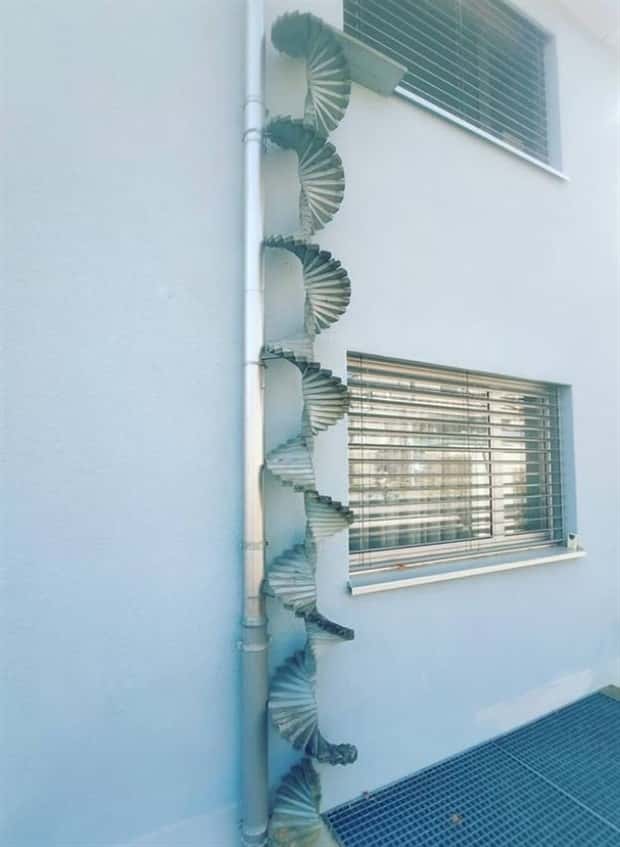 cat ladders in switzerland 12 Swiss Cat Ladders for Feline Freedom (22 photos)