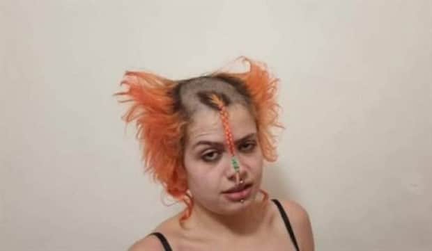 crazy hairdos 8 Strange Haircuts that Cannot Go Unnoticed #39 (24 photos)