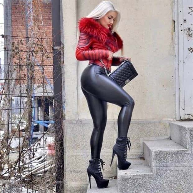 Hot Girls in Latex and Leather #60 (24 photos)