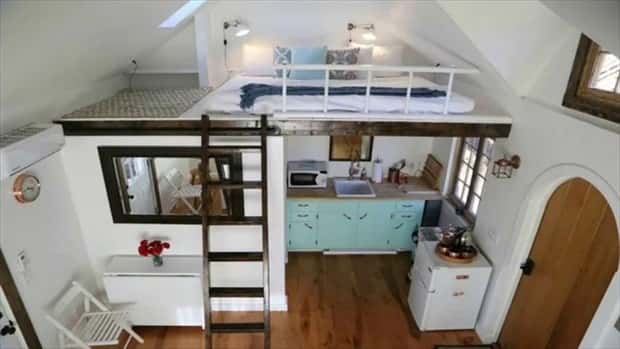 Unusual Bedrooms That Redefine Sleep (25 photos)
