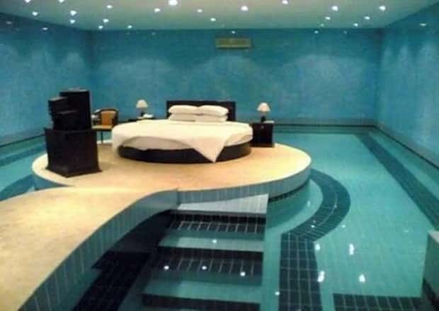 Unusual Bedrooms That Redefine Sleep (25 photos)