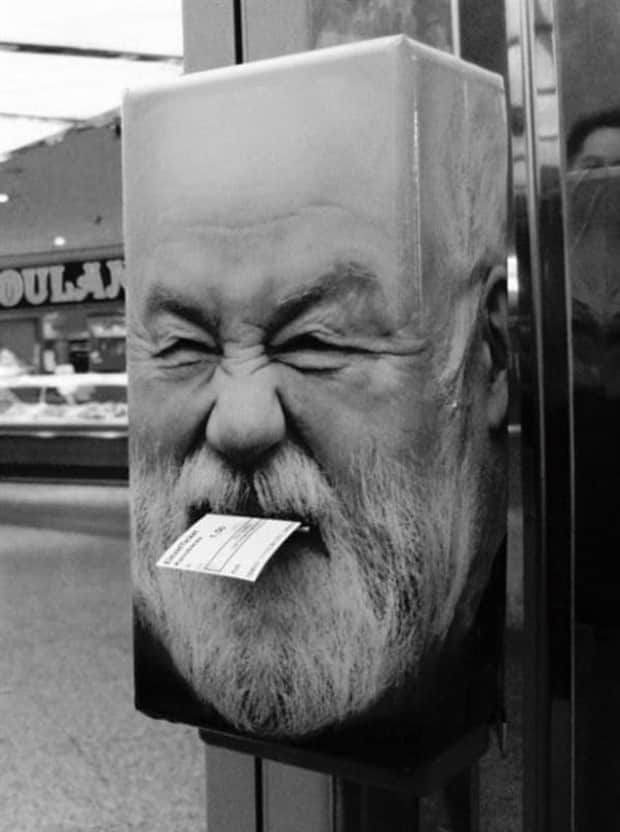 eye catching street art 17 Awesome Street Art Worth The Stop (25 photos)