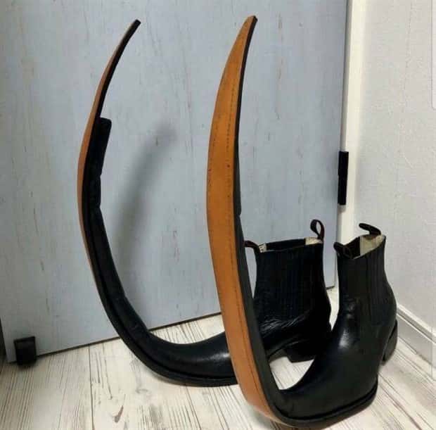 Terrible Footwear That Sparks Instant Cringe (21 photos)