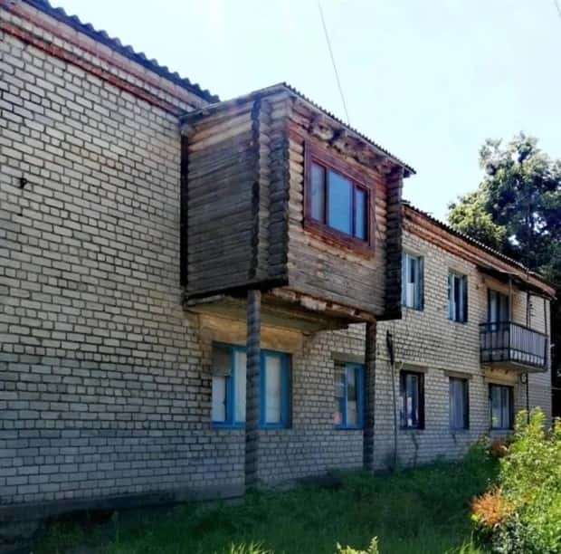 Bizarre Balconies Spotted Across Russia (24 photos)