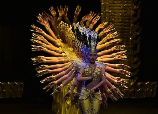 klyker picdump 10 31 2025 19 Klyker Picdump #1845 (45 photos)