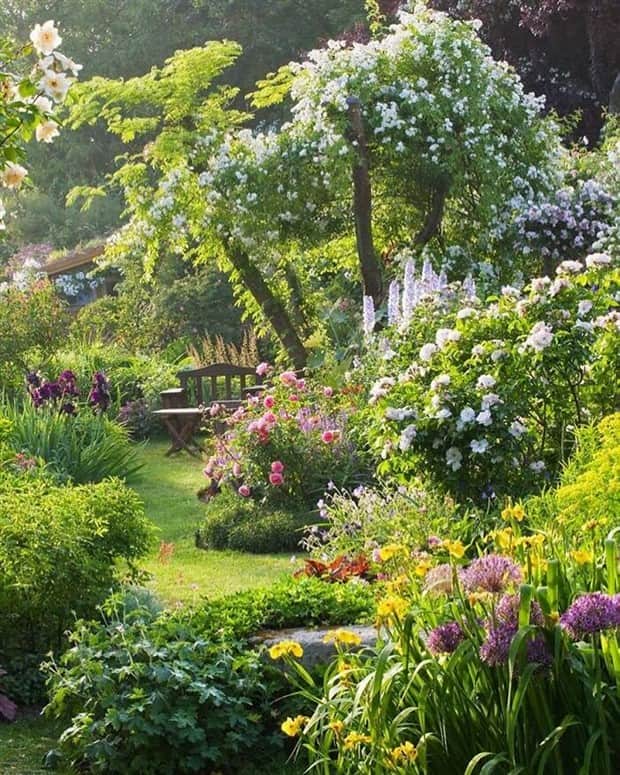 magical gardens 19 Beautiful Gardens Every Flower Lover Dreams Of (28 photos)