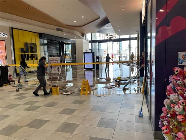 Shit Happens Regularly, Get Used To It #351 (21 photos)