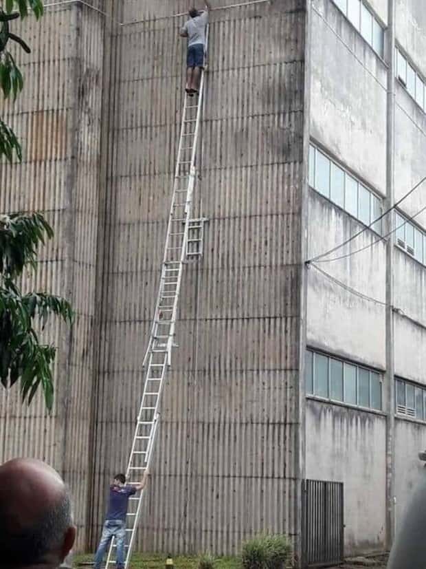 Ridiculous Safety Fails #24 (24 photos)