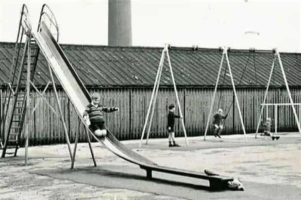 shocking vintage playgrounds 21 Vintage Playgrounds That Shock Today (30 photos)