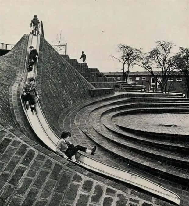 shocking vintage playgrounds 22 Vintage Playgrounds That Shock Today (30 photos)