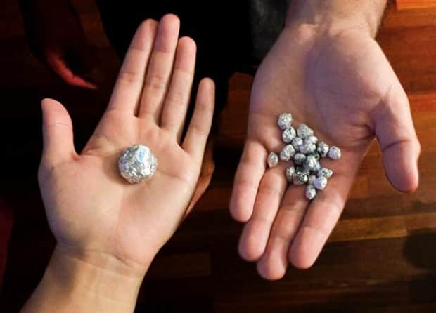 two types of people 11 25 Funny ‘Two Types of People’ Pics (25 photos)