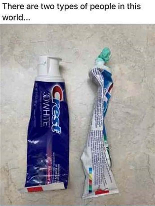 two types of people 22 25 Funny ‘Two Types of People’ Pics (25 photos)