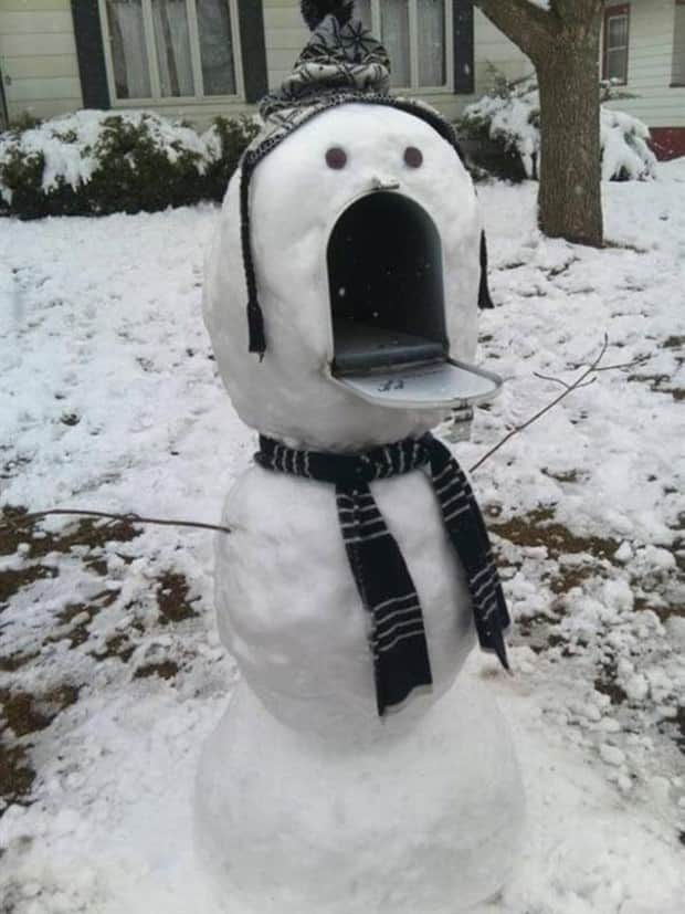 Oddly Funny Snow Creations People Made (21 photos)