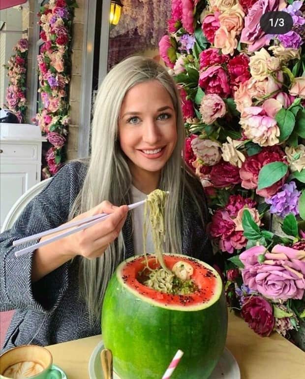 crazy food serving 9 Very Strange Food Serving #28 (19 photos)