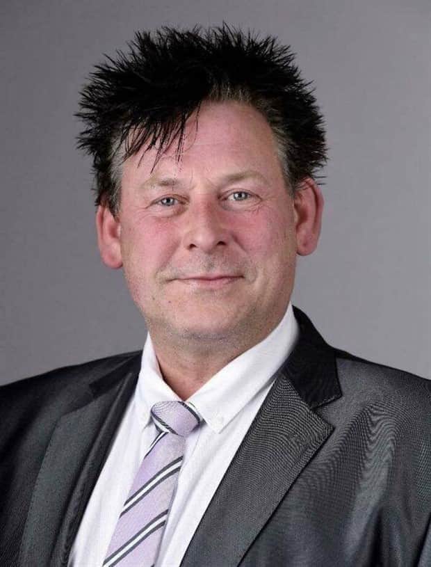 Strange Haircuts that Cannot Go Unnoticed #40 (20 photos)