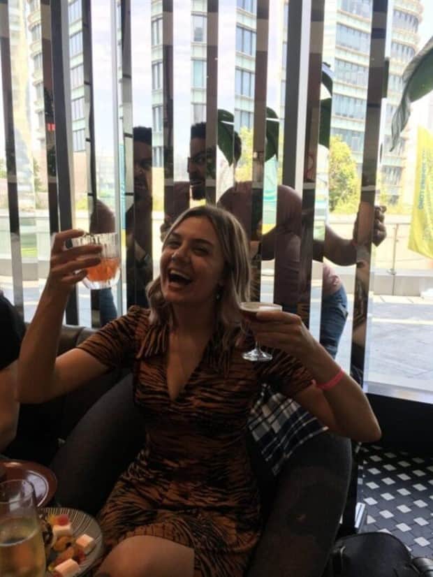 21 Funny Examples of Perfectly Timed Photobombs (21 photos)