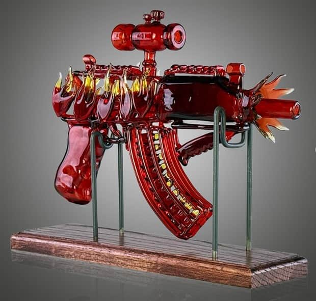 glass sculptures by robert mickelsen 22 25 Stunning Glass Artworks by Robert Mickelsen (25 photos)