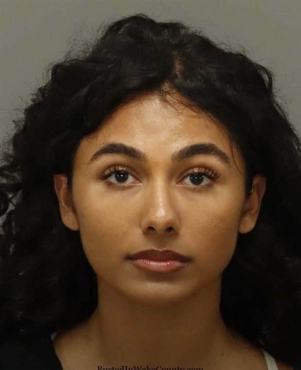 pretty girls in mugshots 1 Pretty Faces Spotted in Mugshots (17 photos)