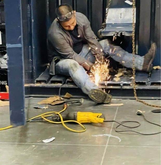 safety failures 16 Ridiculous Safety Fails #25 (19 photos)