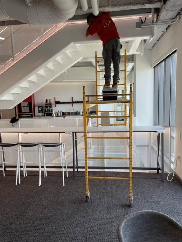 safety failures 17 Ridiculous Safety Fails #25 (19 photos)