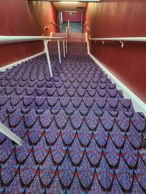 staircase design fails 30 Risky Stairs That Make You Sweat (33 photos)