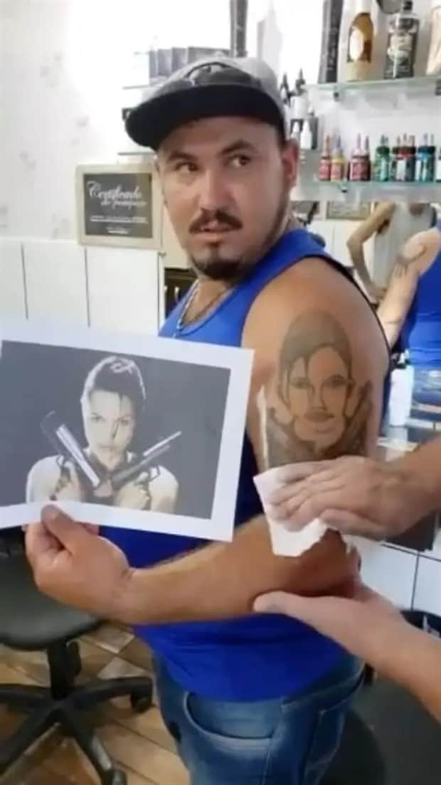 26 Tattoo Fails Desperate for Attention (26 photos)