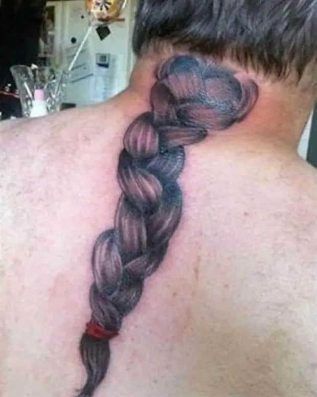 26 Tattoo Fails Desperate for Attention (26 photos)