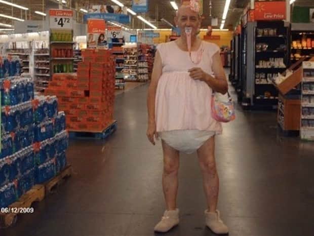 wtf walmart shoppers 17 Welcome to Walmart #38 (25 photos)