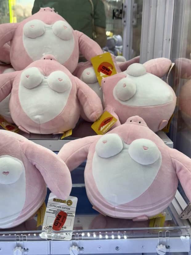 1723141222 ouu6xx18iu Funny Knock Offs that Will Make You Smile #26 (20 photos)